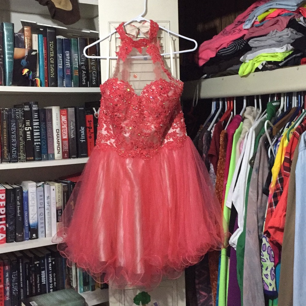 Im selling a Homecoming/ Special Occasion Dress!